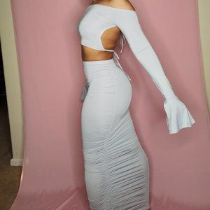 Two piece skit set
